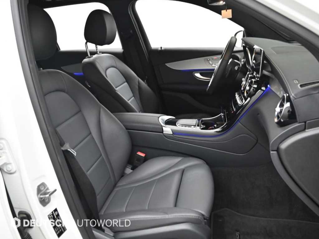 Mercedes Benz GLC Class - Vista 10