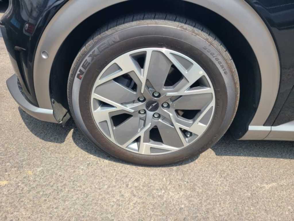 Genesis GV60 2022 Negro - Importación desde Corea - HF Imports Iquique - Foto 14