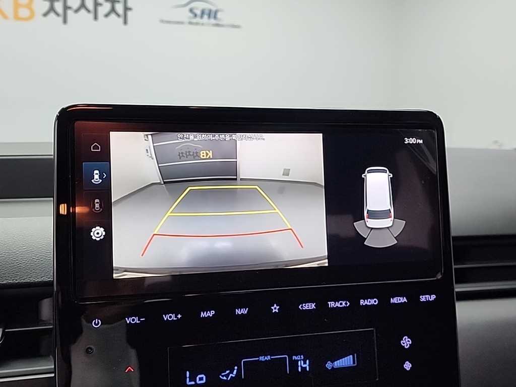 HYUNDAI Staria 2023 Negro - Importación desde Corea - HF Imports Iquique - Foto 15