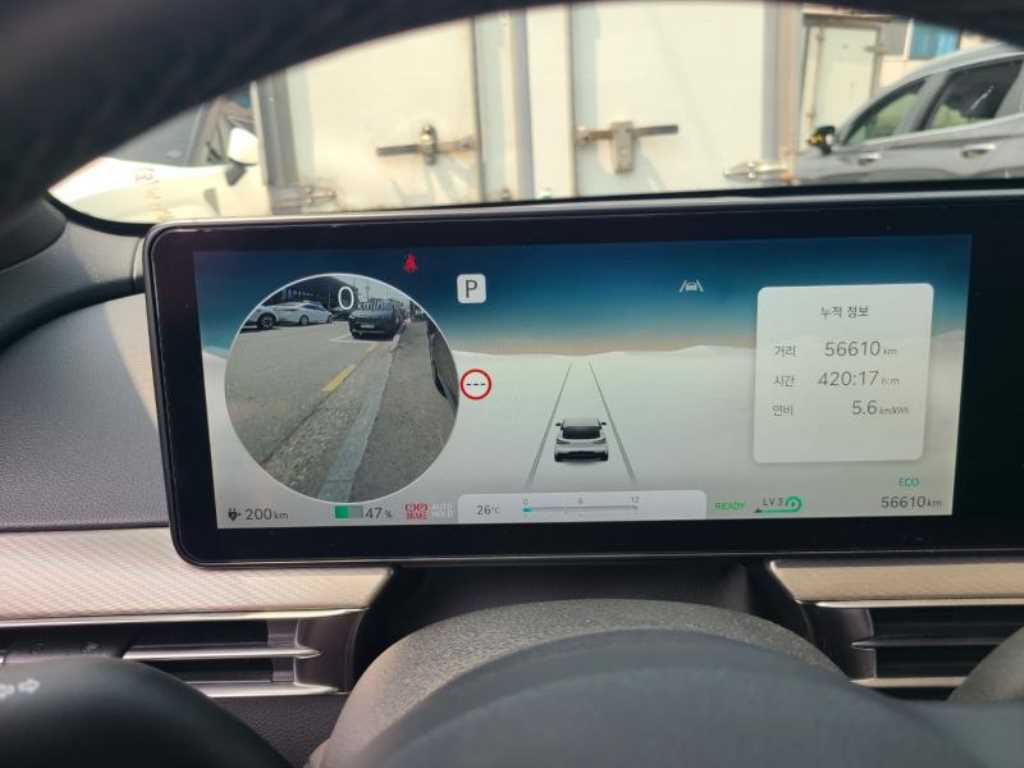 Genesis GV60 - Vista 8