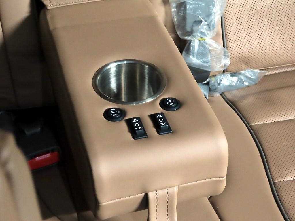 HYUNDAI Staria 2022 Gris - Importación desde Corea - HF Imports Iquique - Foto 13