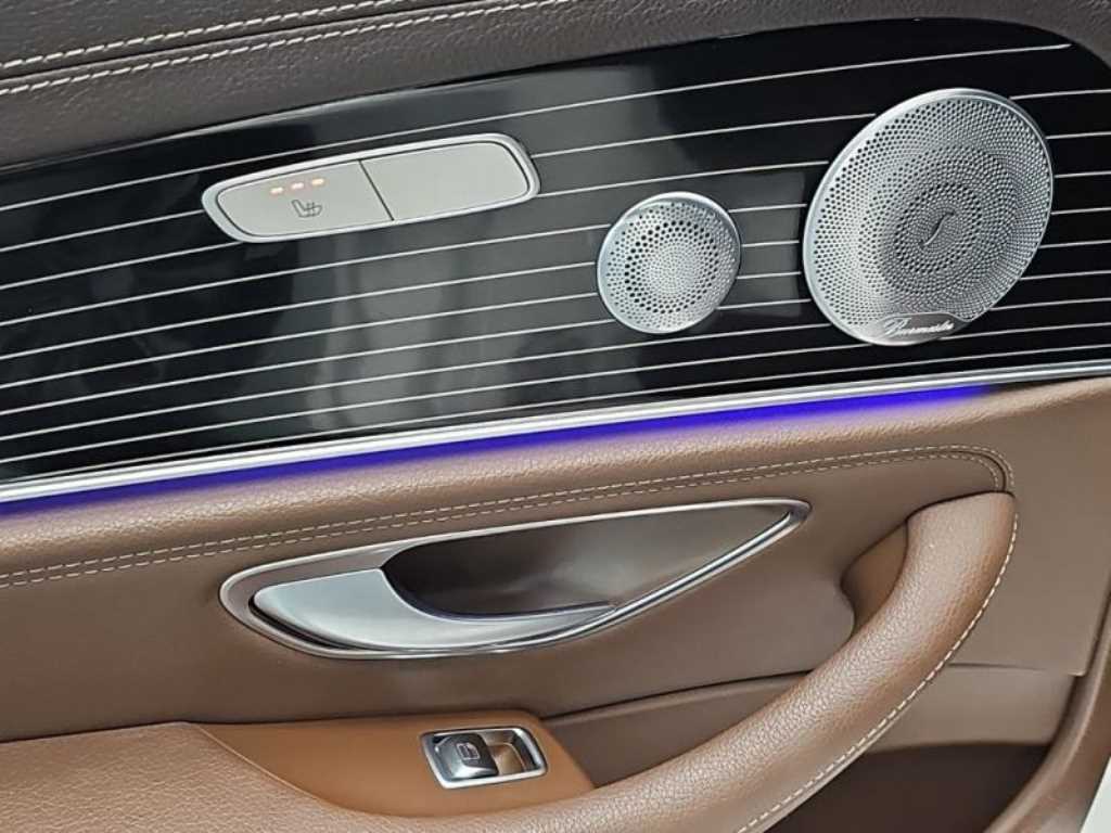 Mercedes Benz E class 2018 Blanco - Importación desde Corea - HF Imports Iquique - Foto 17