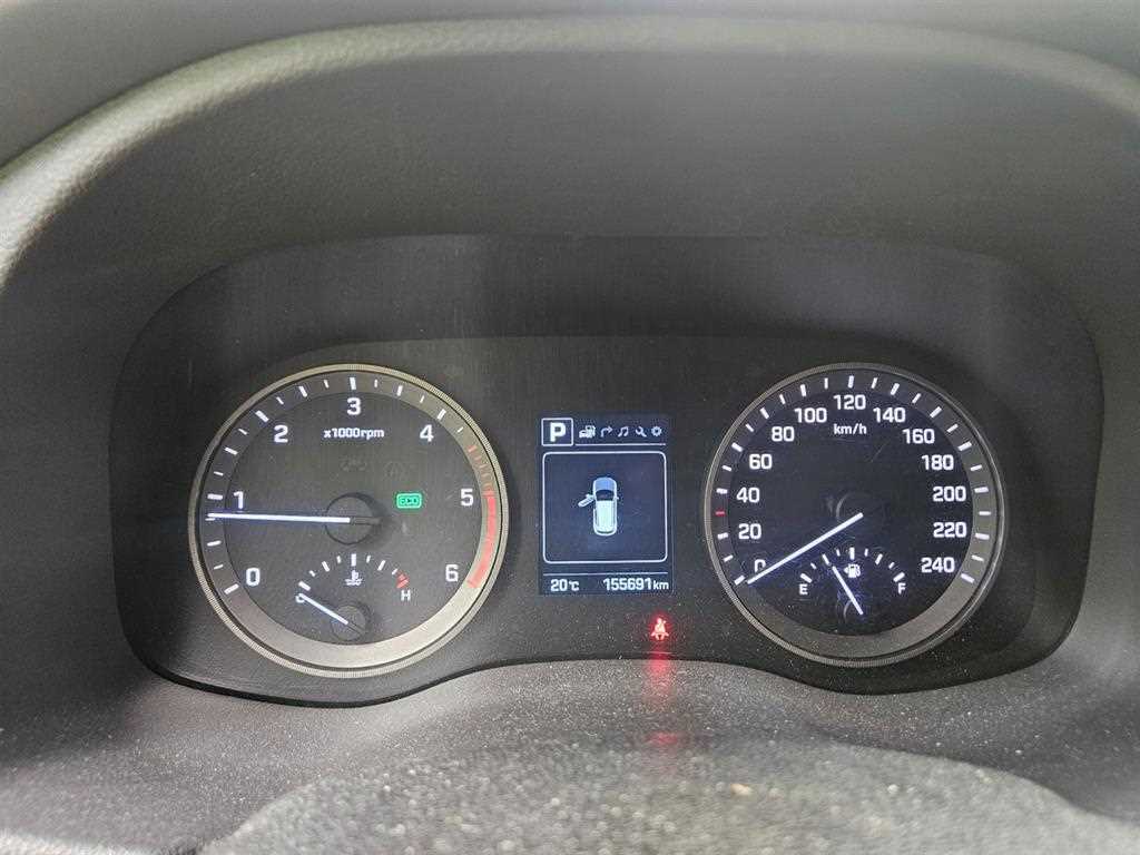 HYUNDAI Tucson - Vista 6