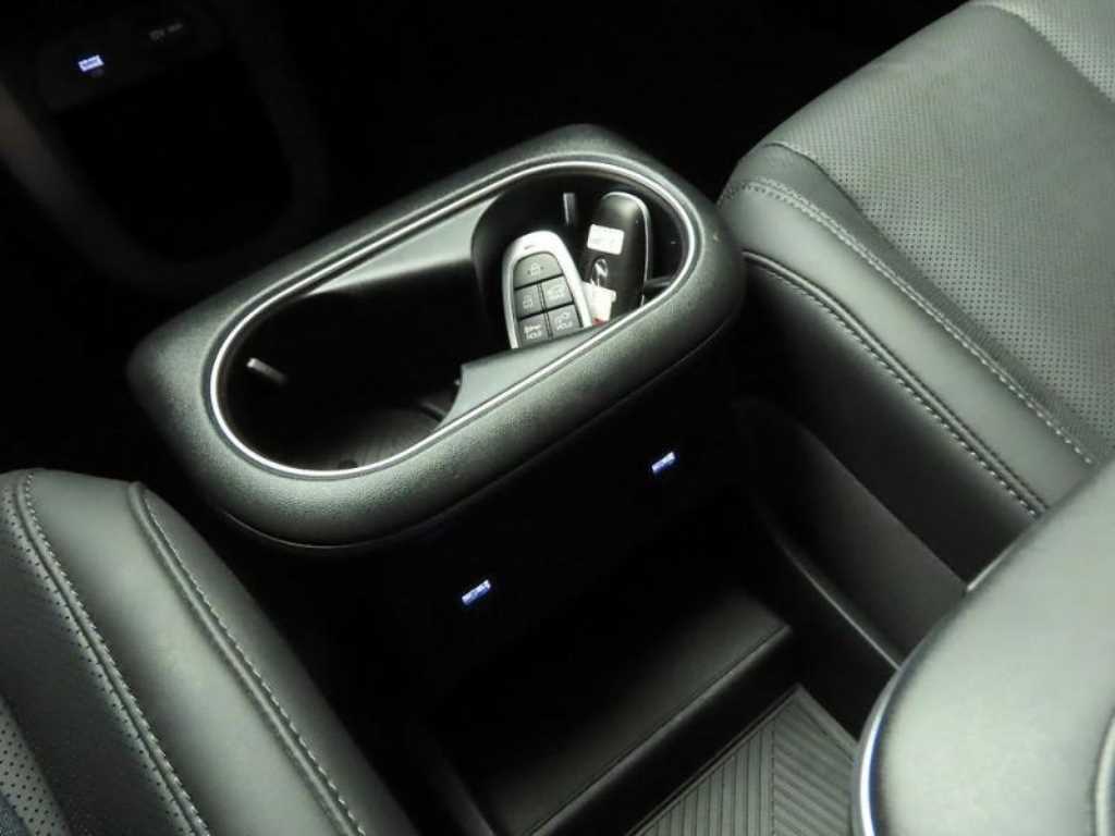 HYUNDAI Ioniq 5 - Vista 10