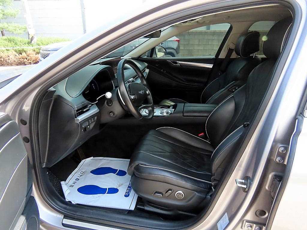 Genesis G80 - Vista 5