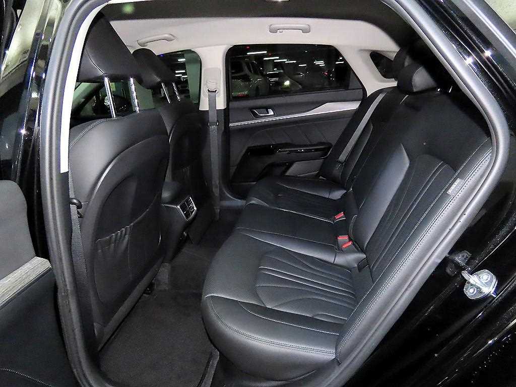 KIA K5 - Vista 7