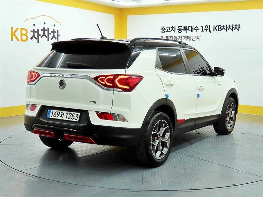 Ssangyong Korando - Vista 4