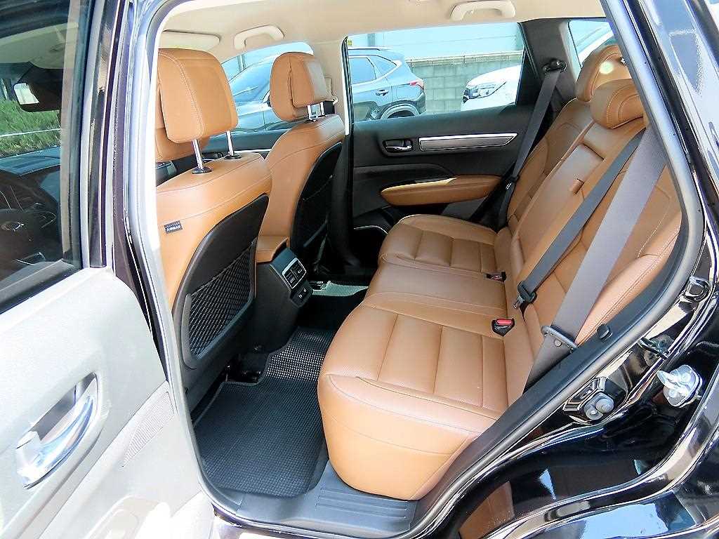 SAMSUNG QM6 - Vista 6