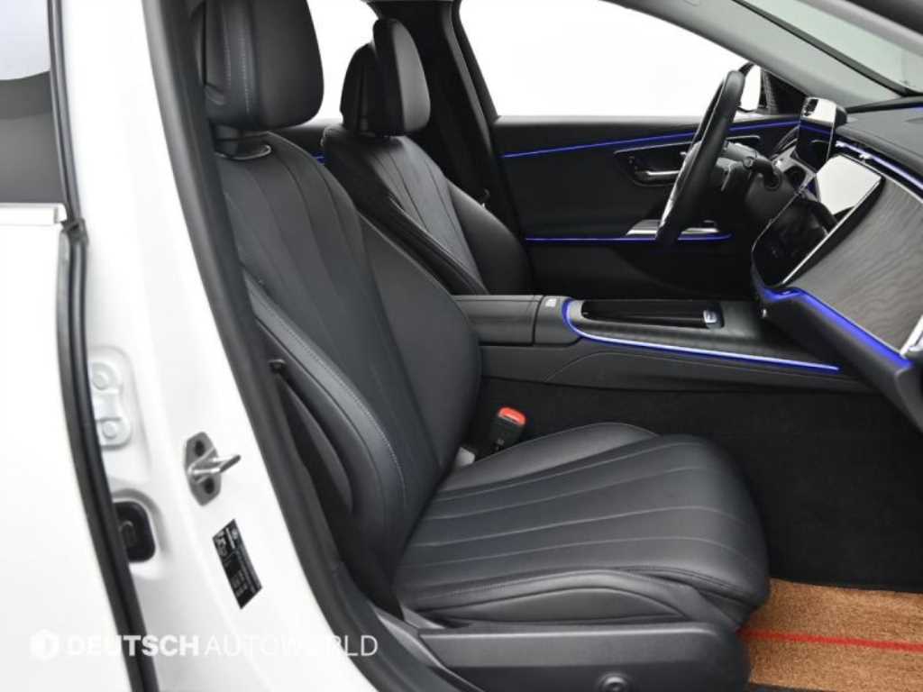 Mercedes Benz E class - Vista 10