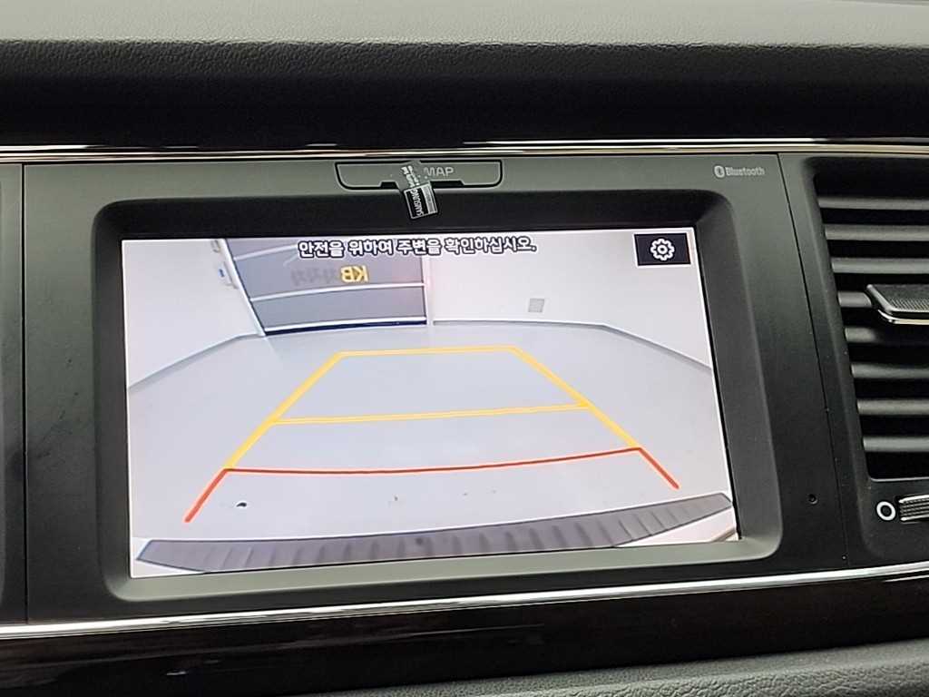 KIA Carnival 2020 the color of pearl - Importación desde Corea - HF Imports Iquique - Foto 16