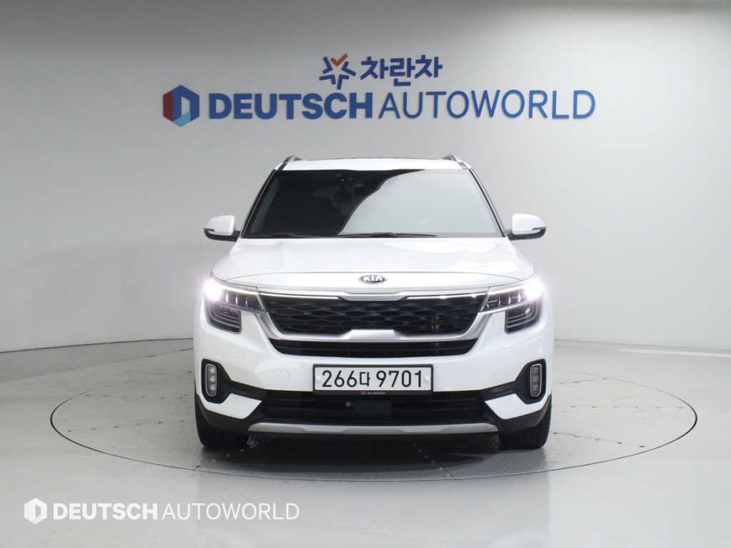 KIA Seltos - Vista 3