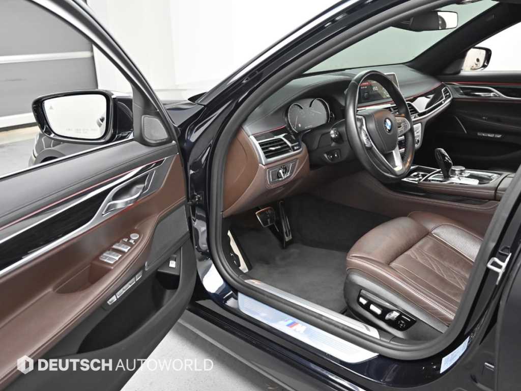 BMW 7 Series - Vista 11
