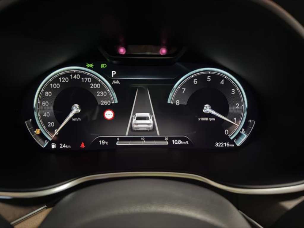 Genesis G80 - Vista 9