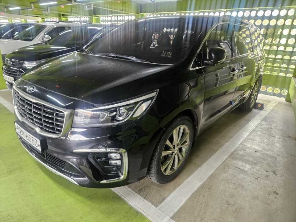 KIA Carnival - Vista 2