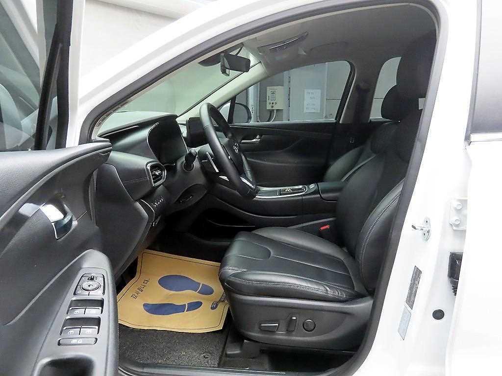 HYUNDAI Santa Fe - Vista 5