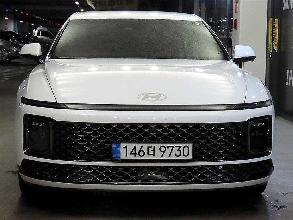 HYUNDAI Grandeur - Vista 2