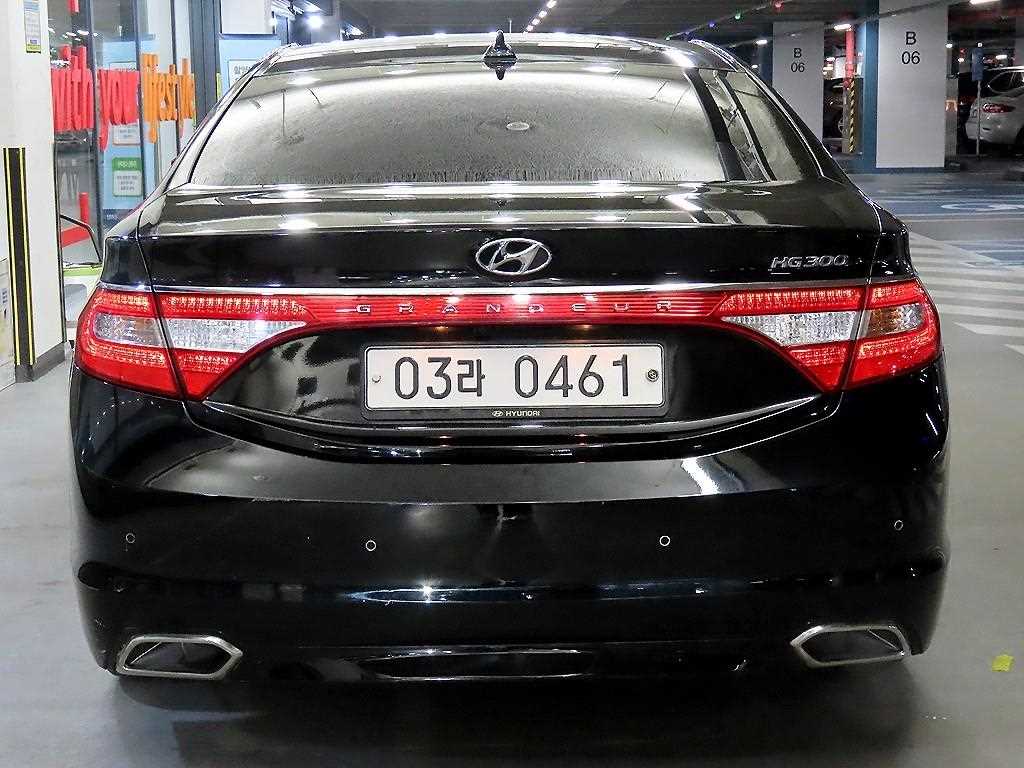 HYUNDAI Grandeur - Vista 5