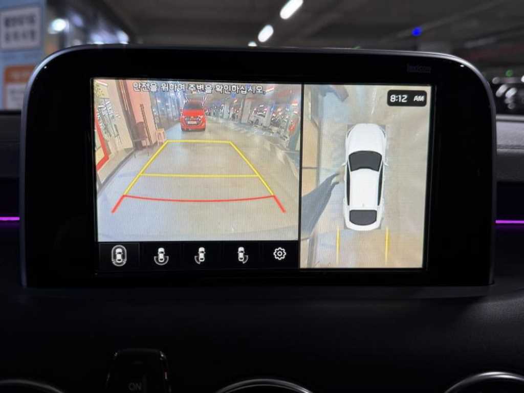 KIA Stinger - Vista 12