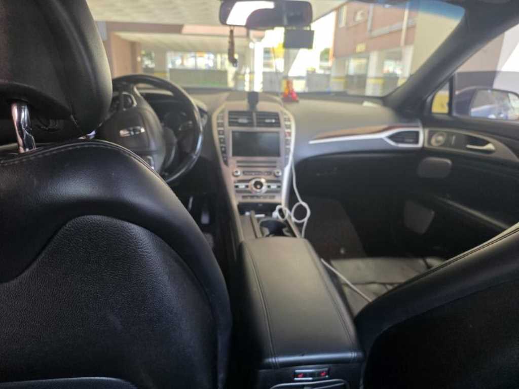 Lincoln MKZ - Vista 5