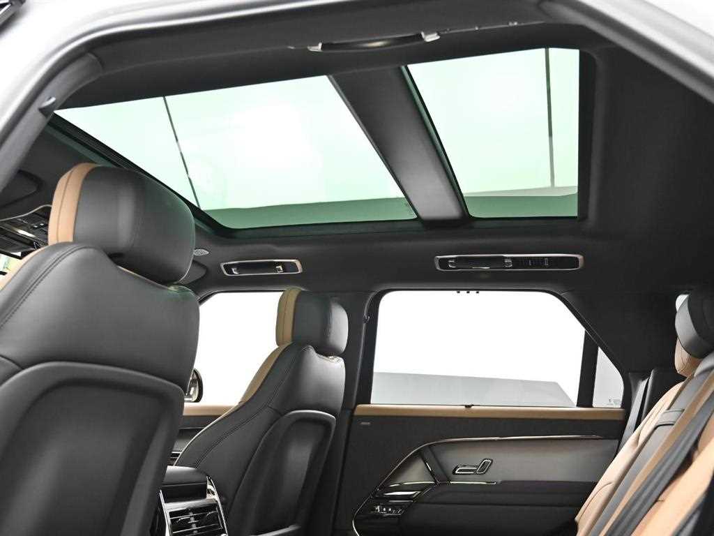 Land Rover Range Rover Sports 2025 Blanco - Importación desde Corea - HF Imports Iquique - Foto 18