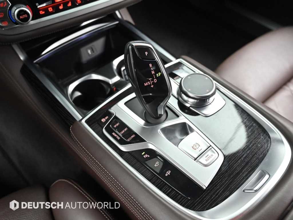 BMW 7 Series - Vista 9