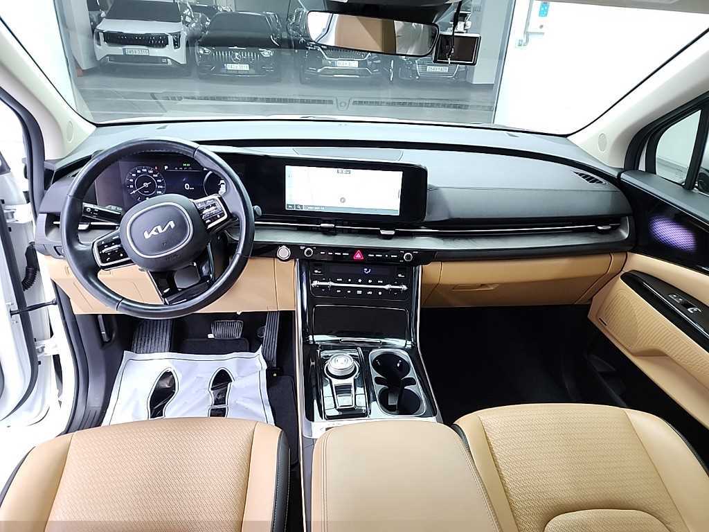 KIA Carnival - Vista 7