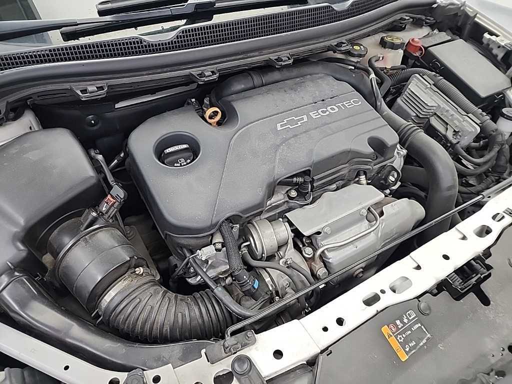 Chevrolet Cruise - Vista 5