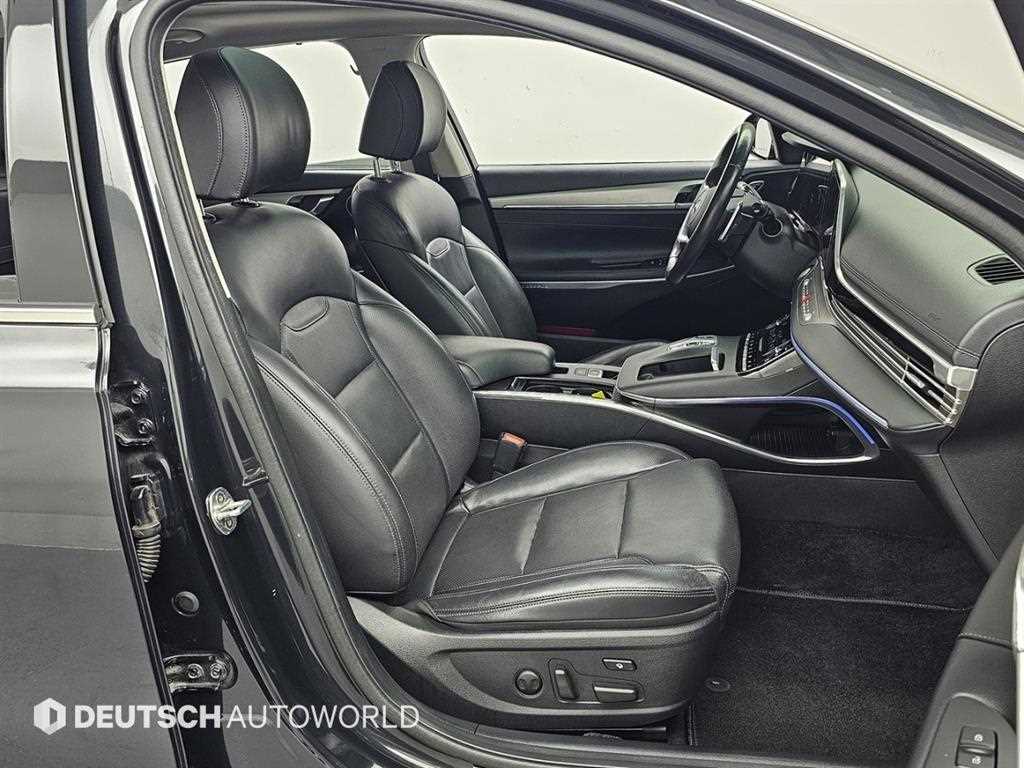 HYUNDAI Grandeur - Vista 10