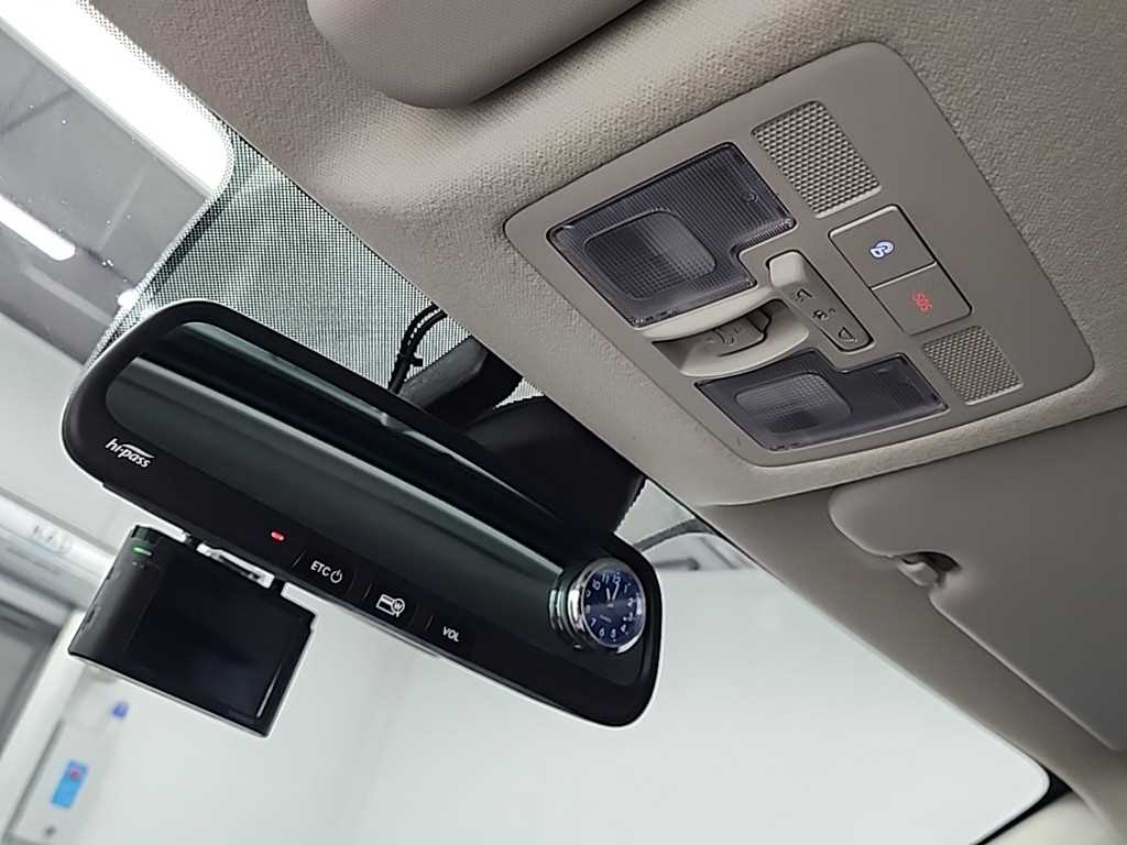 HYUNDAI Venue 2020 Blanco - Importación desde Corea - HF Imports Iquique - Foto 16