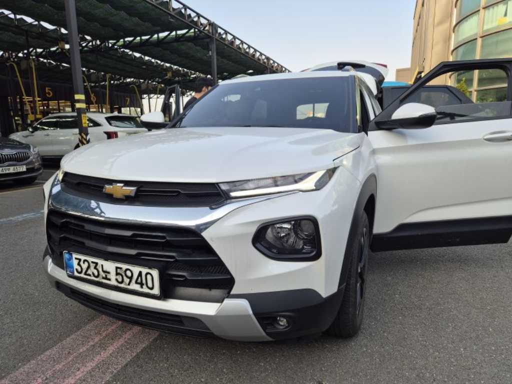 Chevrolet Trail Blazer 2021 Blanco - Importación desde Corea - HF Imports Iquique - Foto 1