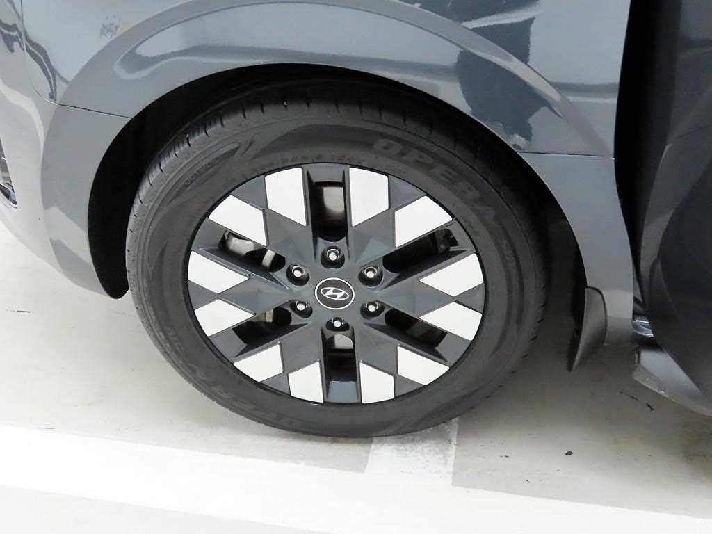 HYUNDAI Staria 2022 Gris - Importación desde Corea - HF Imports Iquique - Foto 19