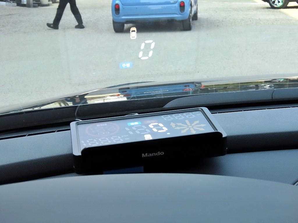 HYUNDAI Avante - Vista 10