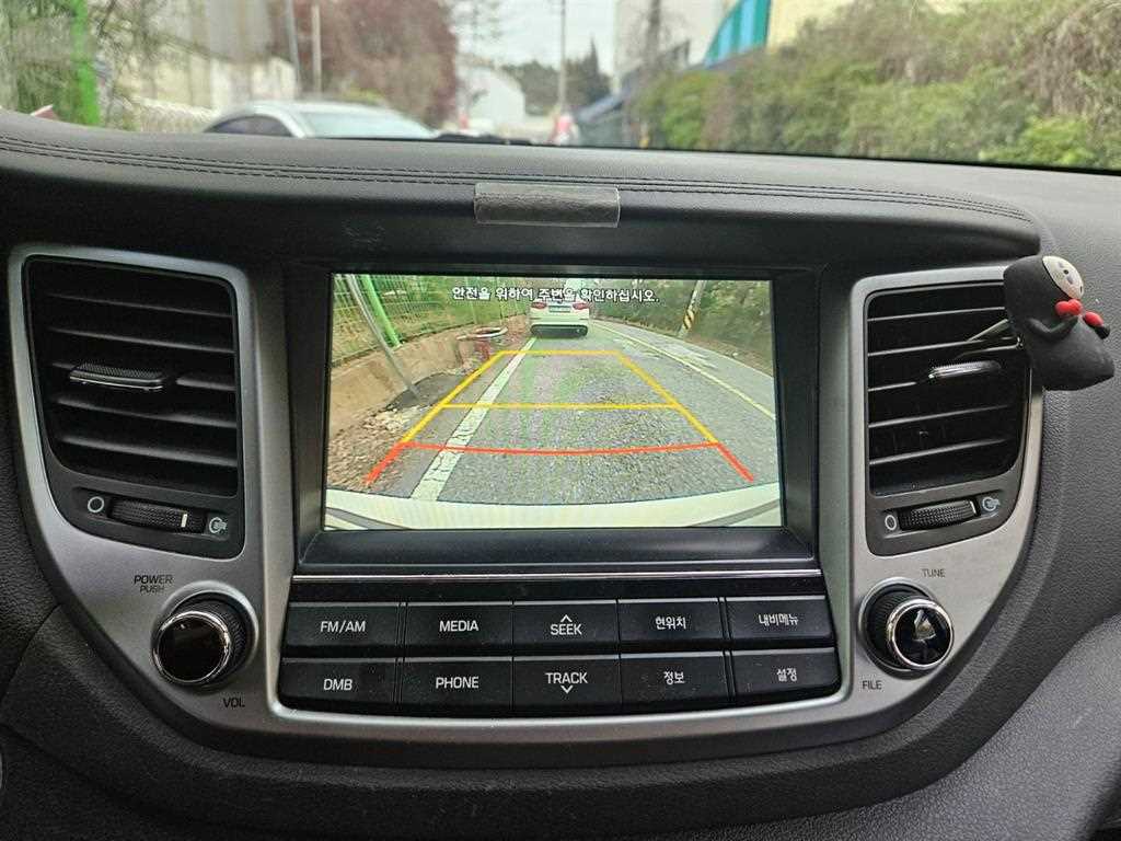 HYUNDAI Tucson - Vista 10