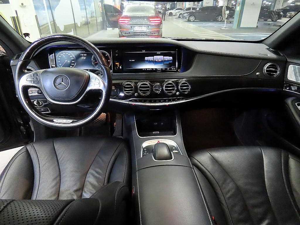 Mercedes Benz S Class - Vista 10