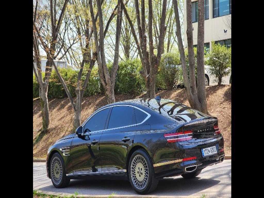 Genesis G80 - Vista 4