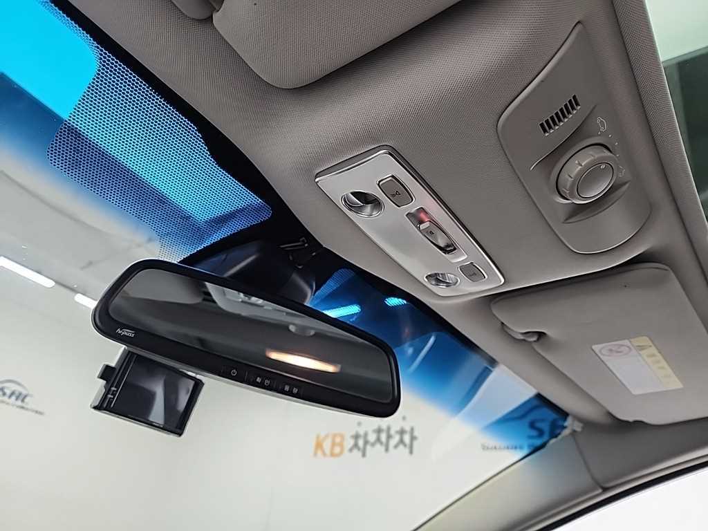 SAMSUNG SM5 2012 Plateado - Importación desde Corea - HF Imports Iquique - Foto 17