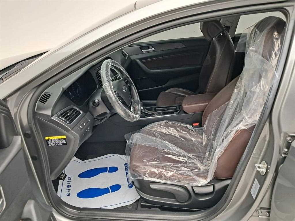 HYUNDAI Sonata - Vista 11