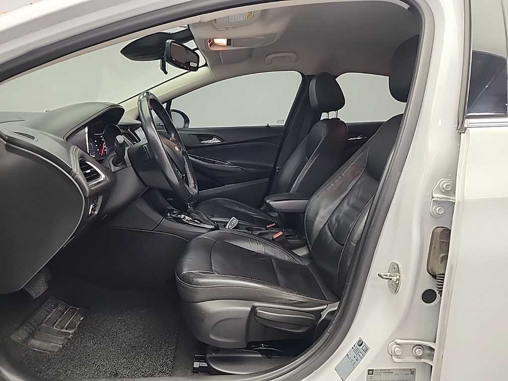 Chevrolet Cruise - Vista 11