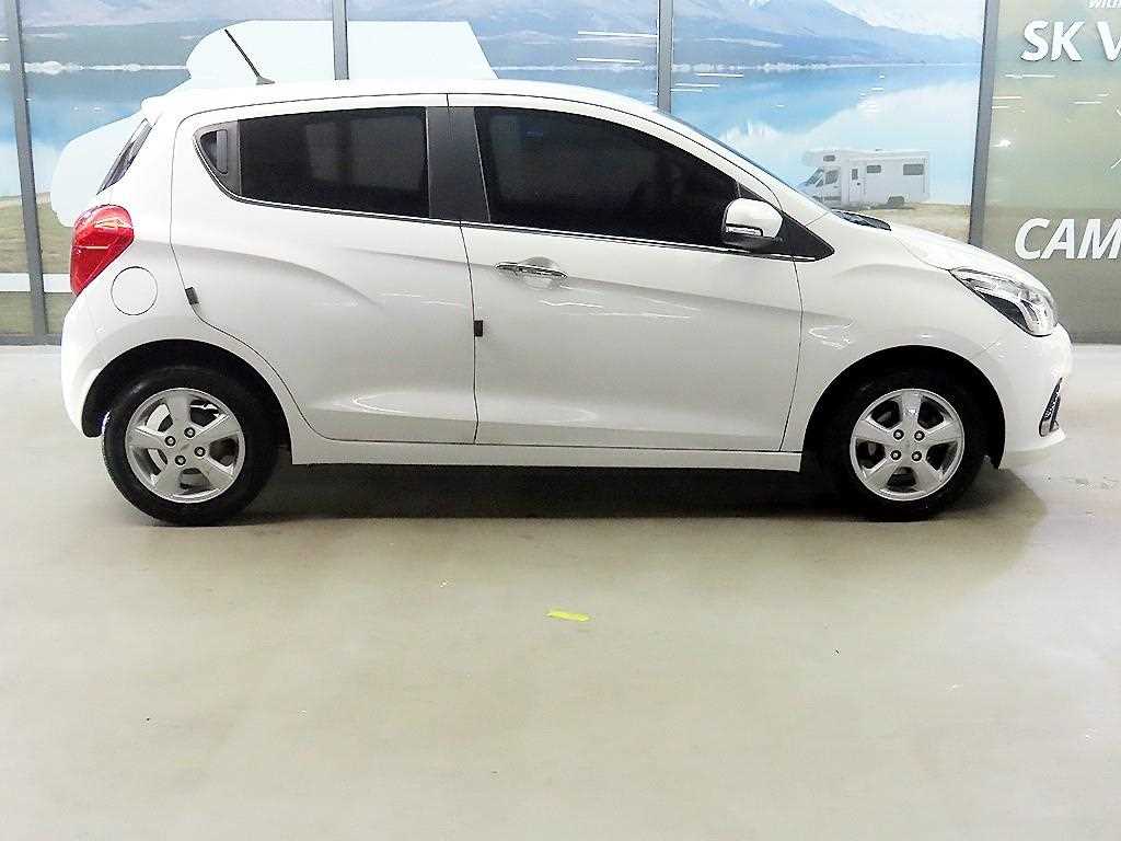 Chevrolet Spark - Vista 3