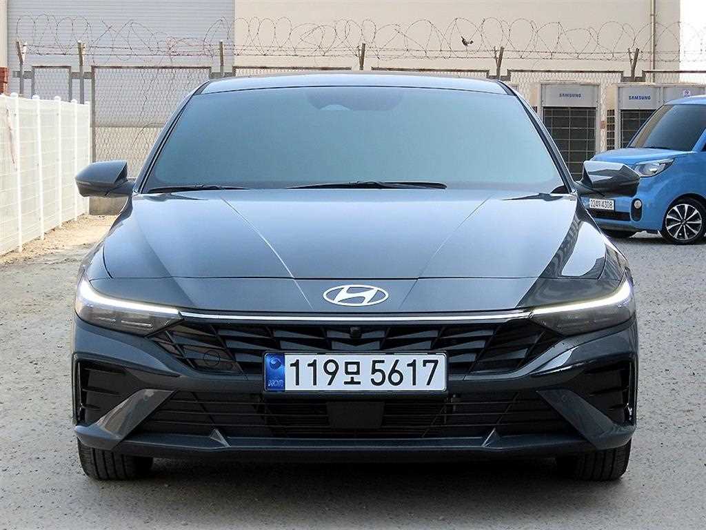 HYUNDAI Avante 2025 Gris - Importación desde Corea - HF Imports Iquique - Foto 1