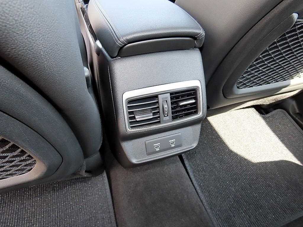 SAMSUNG QM6 2026 Blanco - Importación desde Corea - HF Imports Iquique - Foto 16