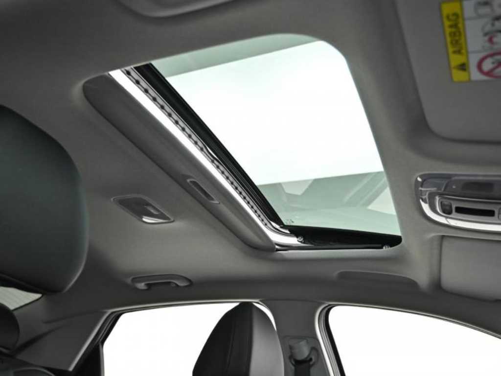 HYUNDAI Avante 2021 Blanco - Importación desde Corea - HF Imports Iquique - Foto 18