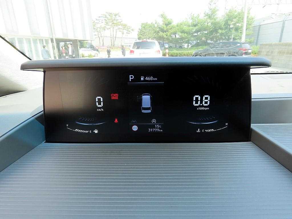 HYUNDAI Staria - Vista 10