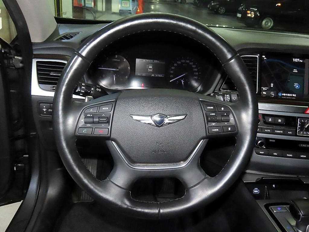 Genesis G80 - Vista 8