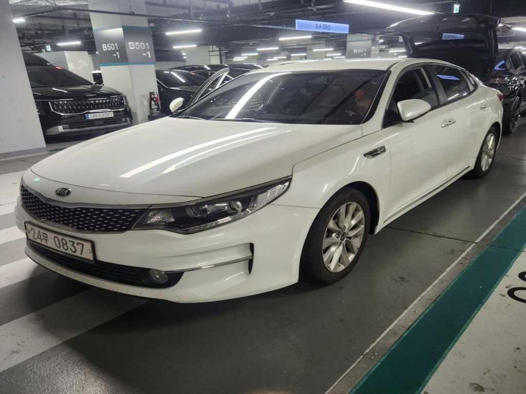 KIA K5 2016 Blanco - Importación desde Corea - HF Imports Iquique - Foto 1
