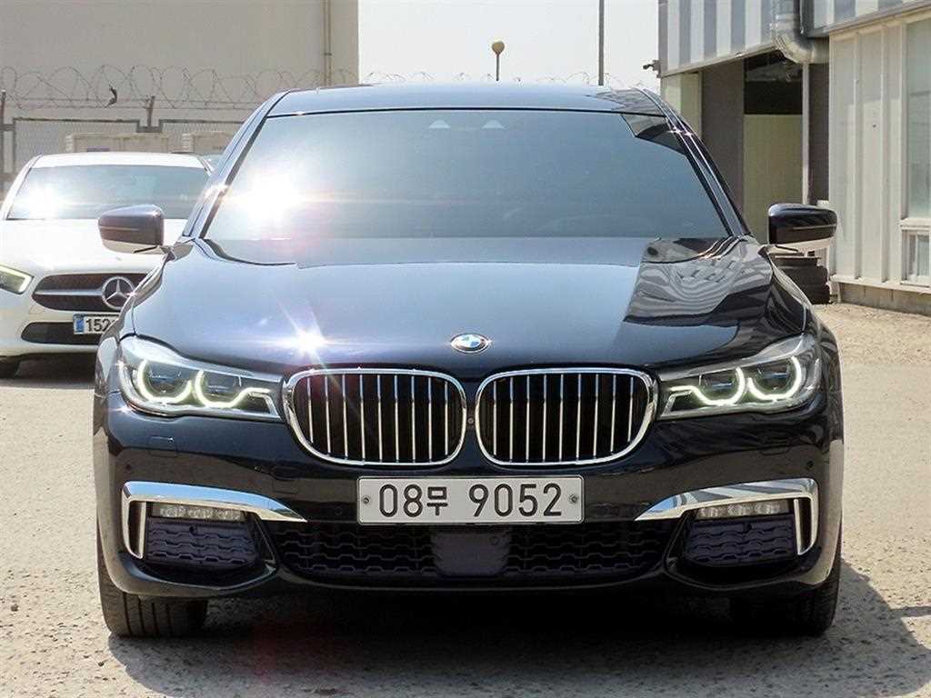 BMW 7 Series 2017 Azul - Importación desde Corea - HF Imports Iquique - Foto 1