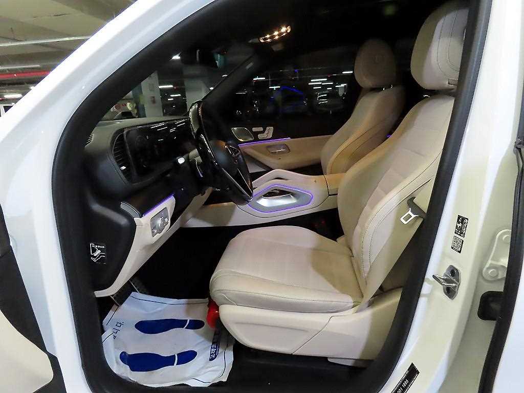 Mercedes Benz GLS Class - Vista 6