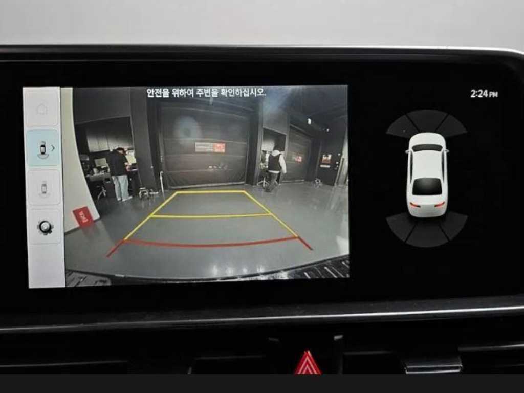 HYUNDAI Ioniq 6 - Vista 9