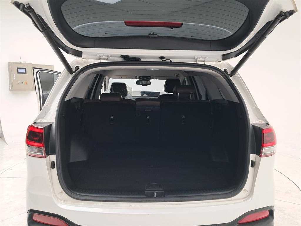KIA Sorento 2017 Blanco - Importación desde Corea - HF Imports Iquique - Foto 17
