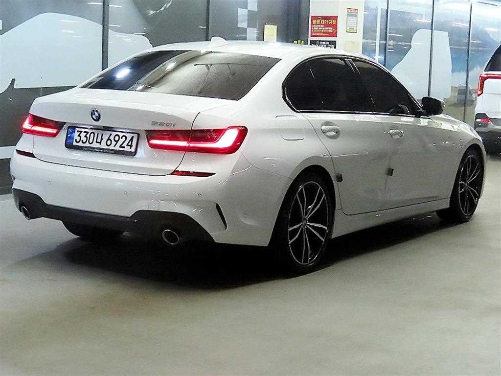 BMW 3 series - Vista 4
